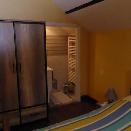 La Dragee Hote, Chambres Chez L'Habitant 베르됭쉬르뫼즈 객실 사진